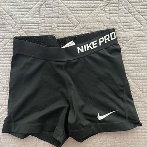 Nike pro